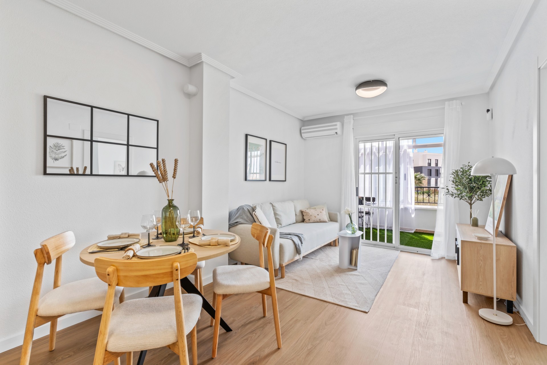 Reventa - Apartment -
Playa Flamenca - Costa Blanca