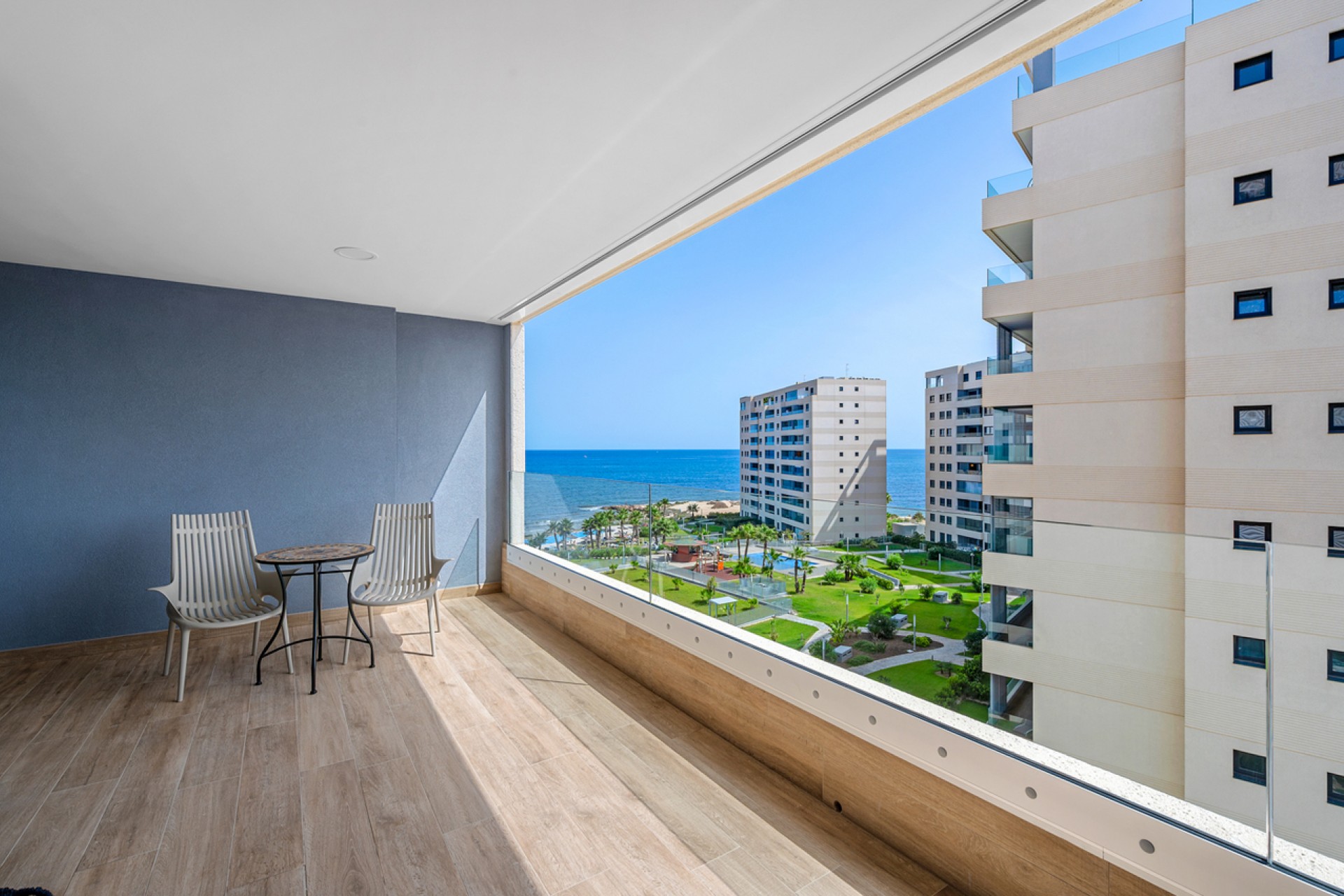 Reventa - Apartment -
Punta Prima - Costa Blanca