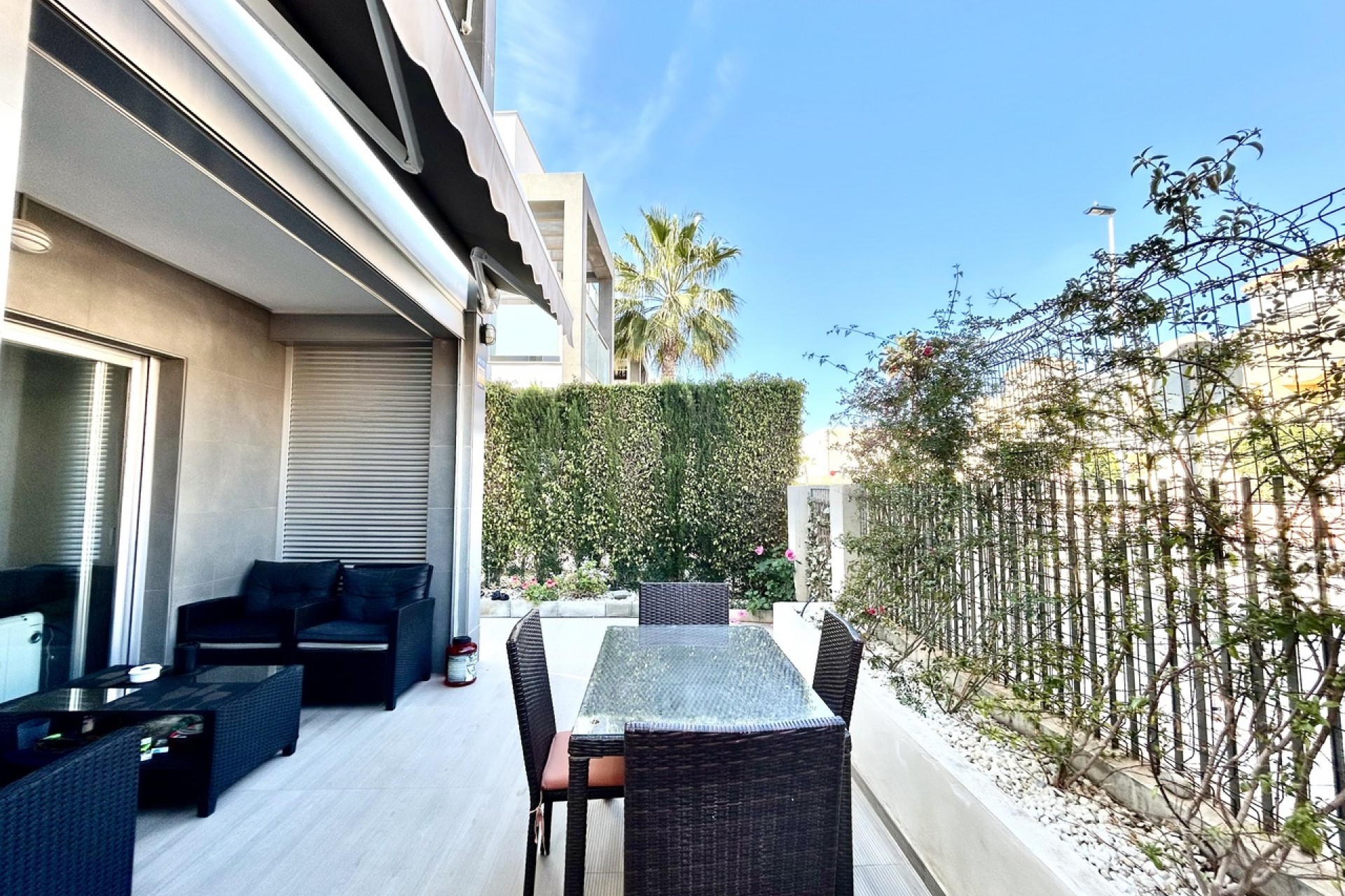 Reventa - Apartment -
Punta Prima - Costa Blanca