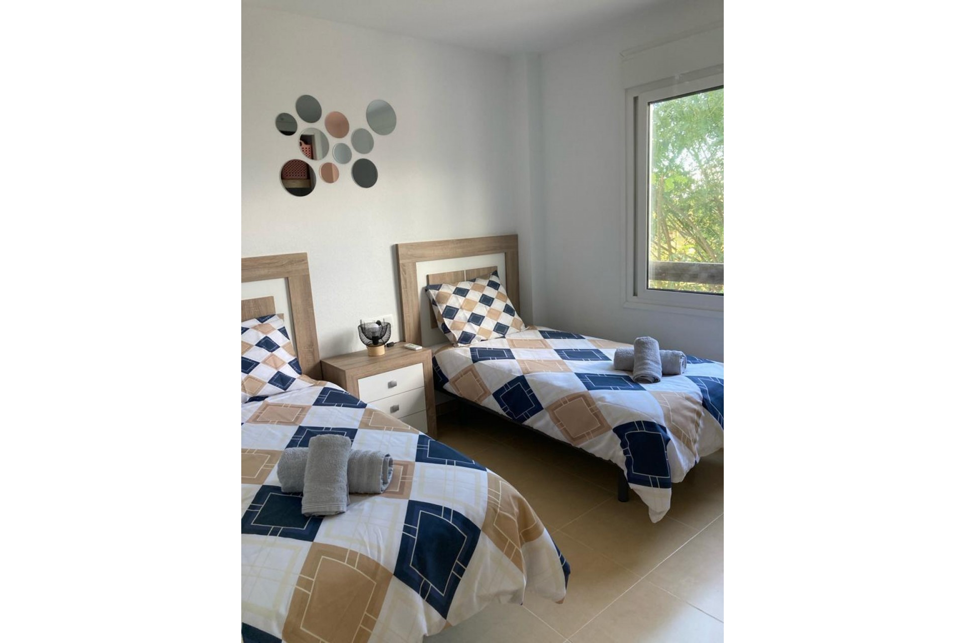 Reventa - Apartment -
Roldan - Inland