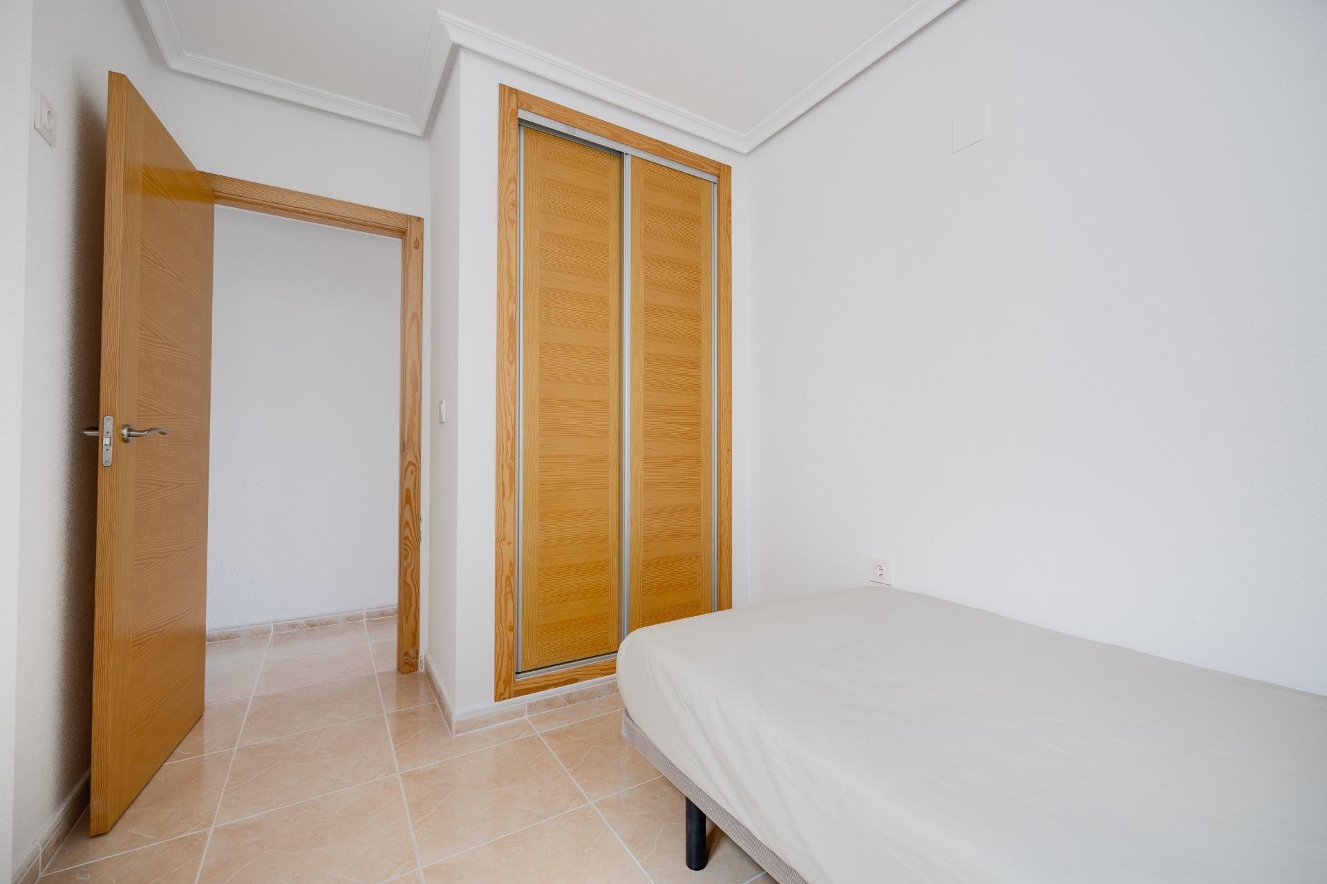 Reventa - Apartment -
San Fulgencio - centro