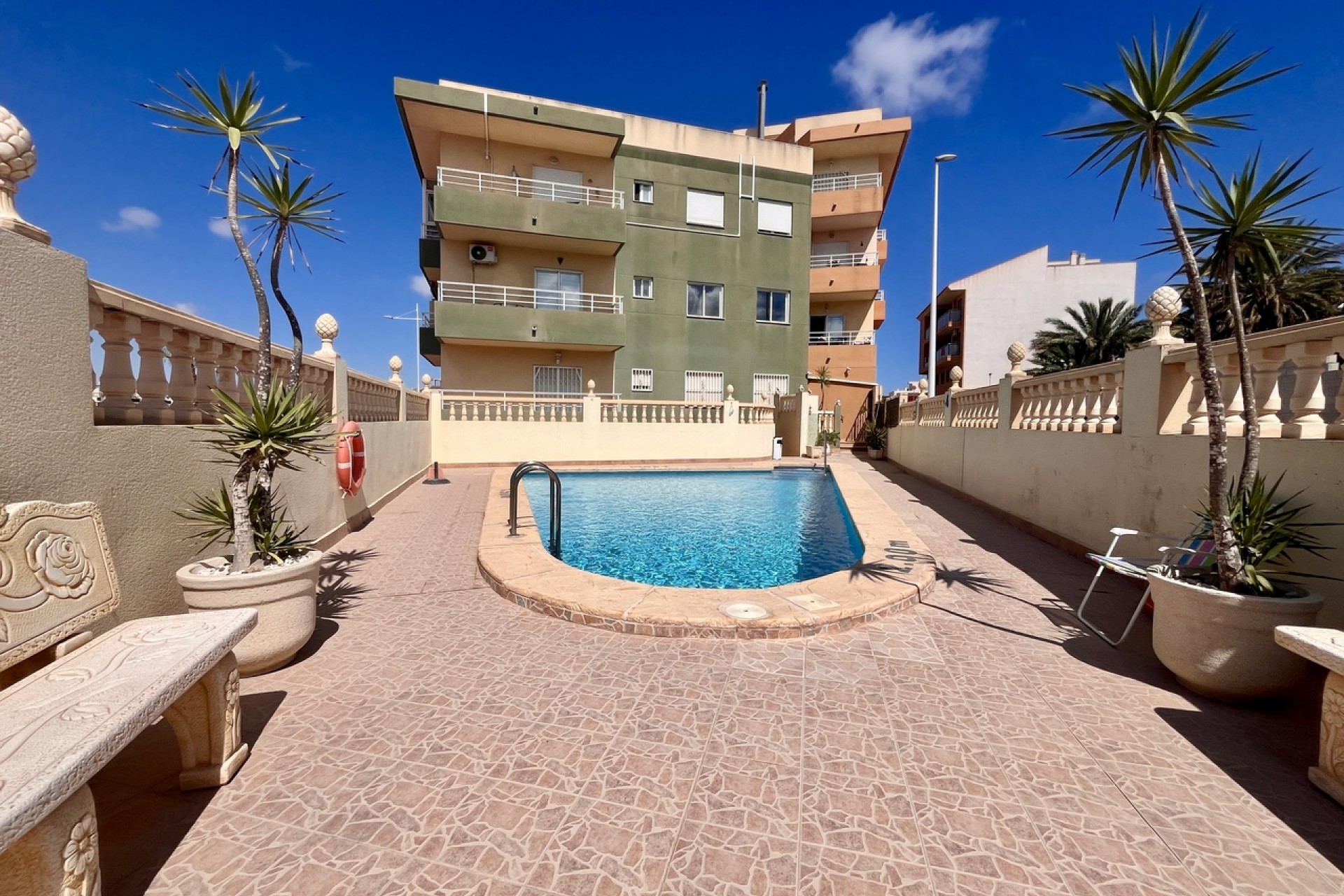 Reventa - Apartment -
San Miguel de Salinas - Inland