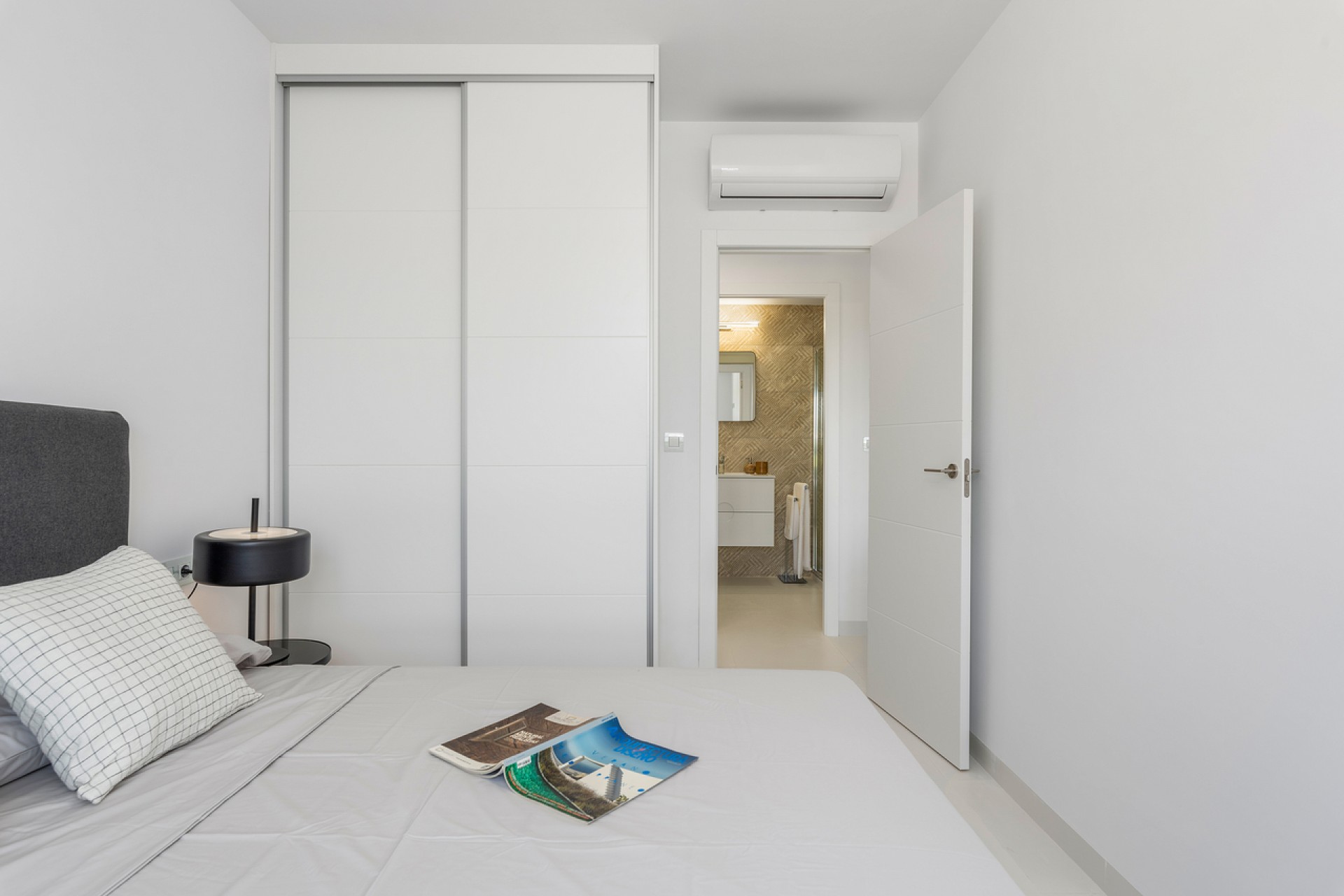 Reventa - Apartment -
San Miguel de Salinas - Inland