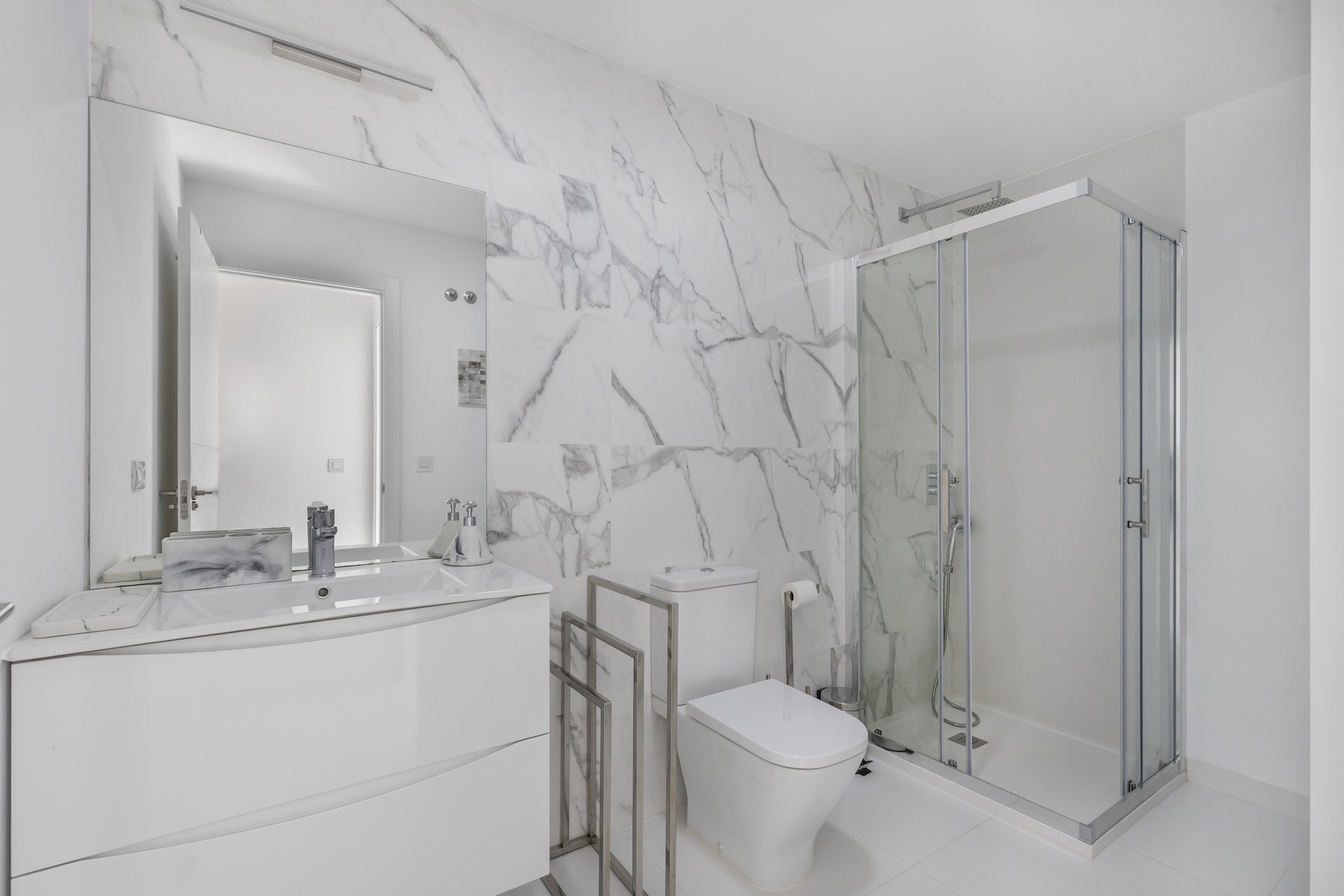 Reventa - Apartment -
San Miguel de Salinas - Inland