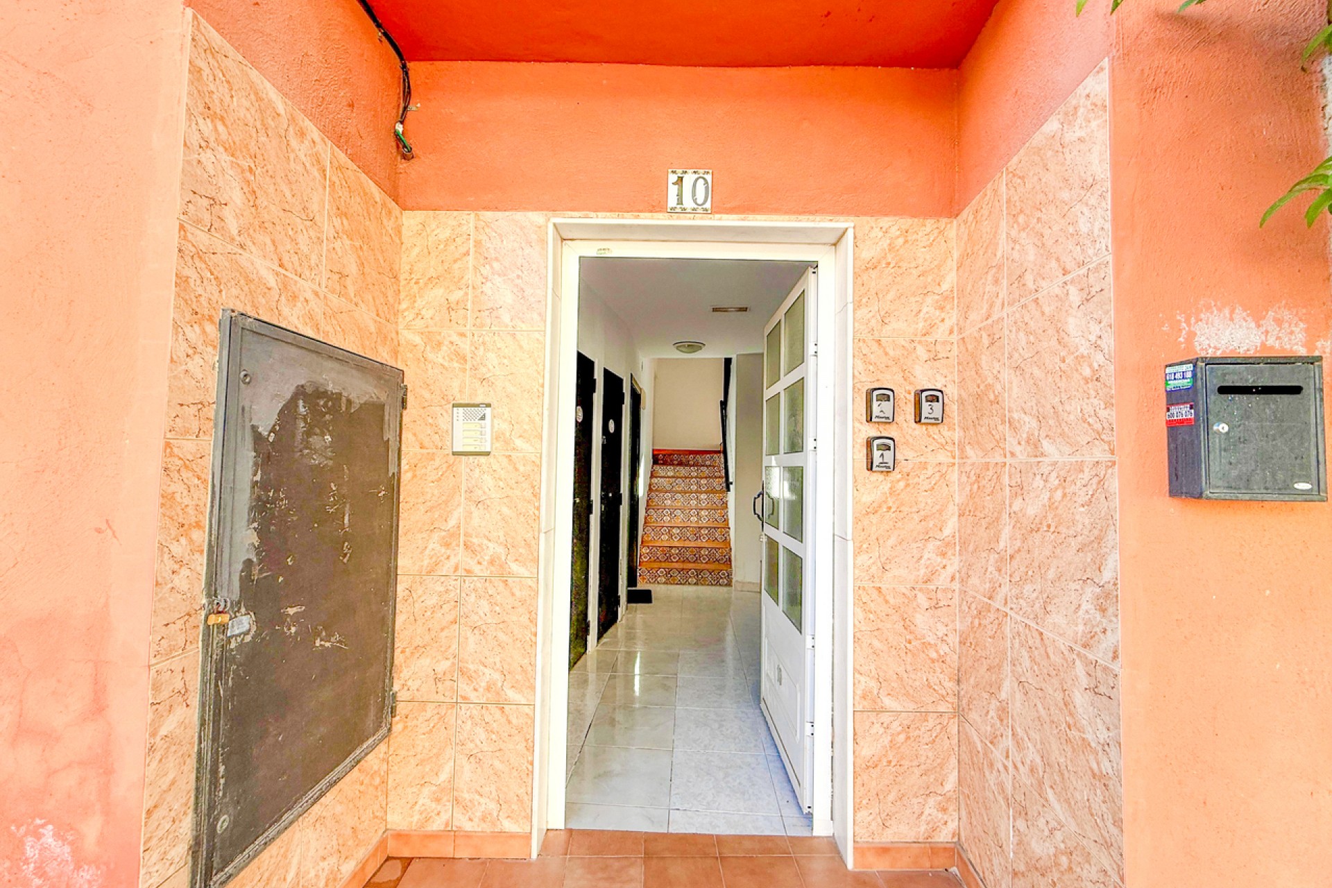 Reventa - Apartment -
San Miguel de Salinas - Inland