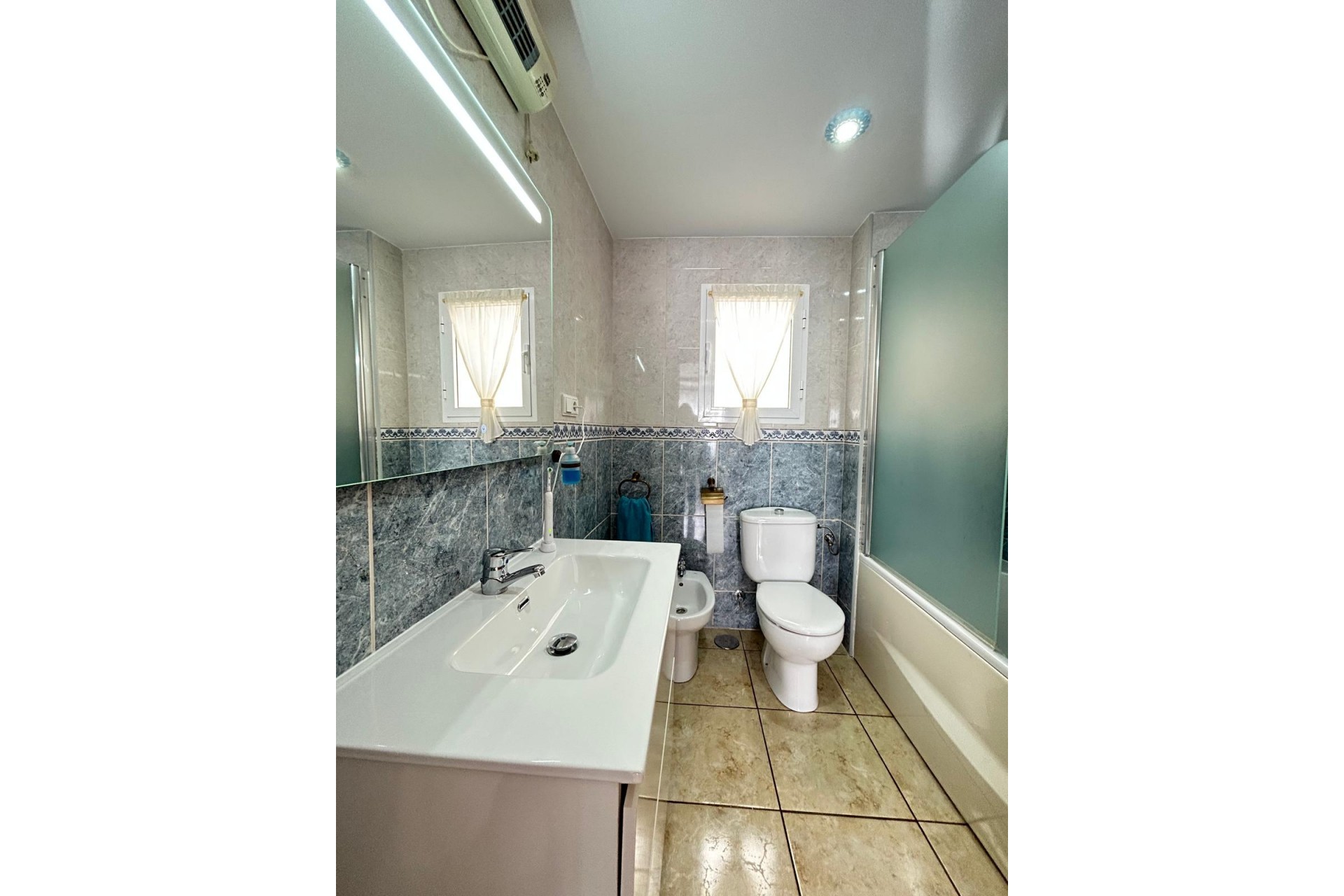 Reventa - Apartment -
Santa Pola - Costa Blanca