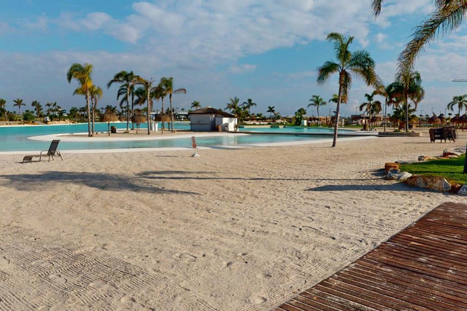 Reventa - Apartment -
Santa Rosalia Resort - Inland