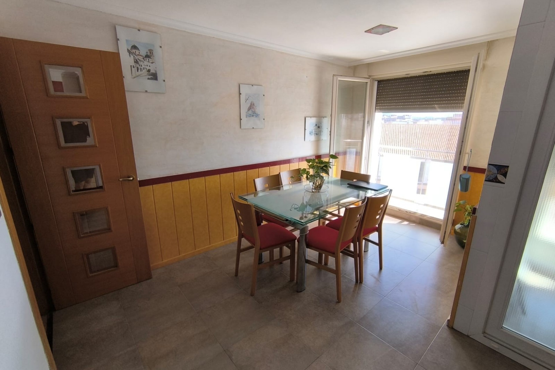 Reventa - Apartment -
Sax - Inland