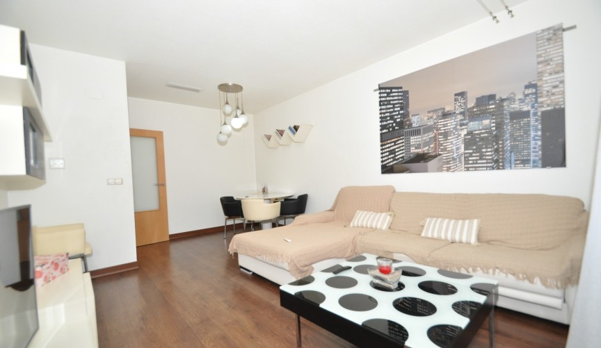 Reventa - Apartment -
Sax - Inland