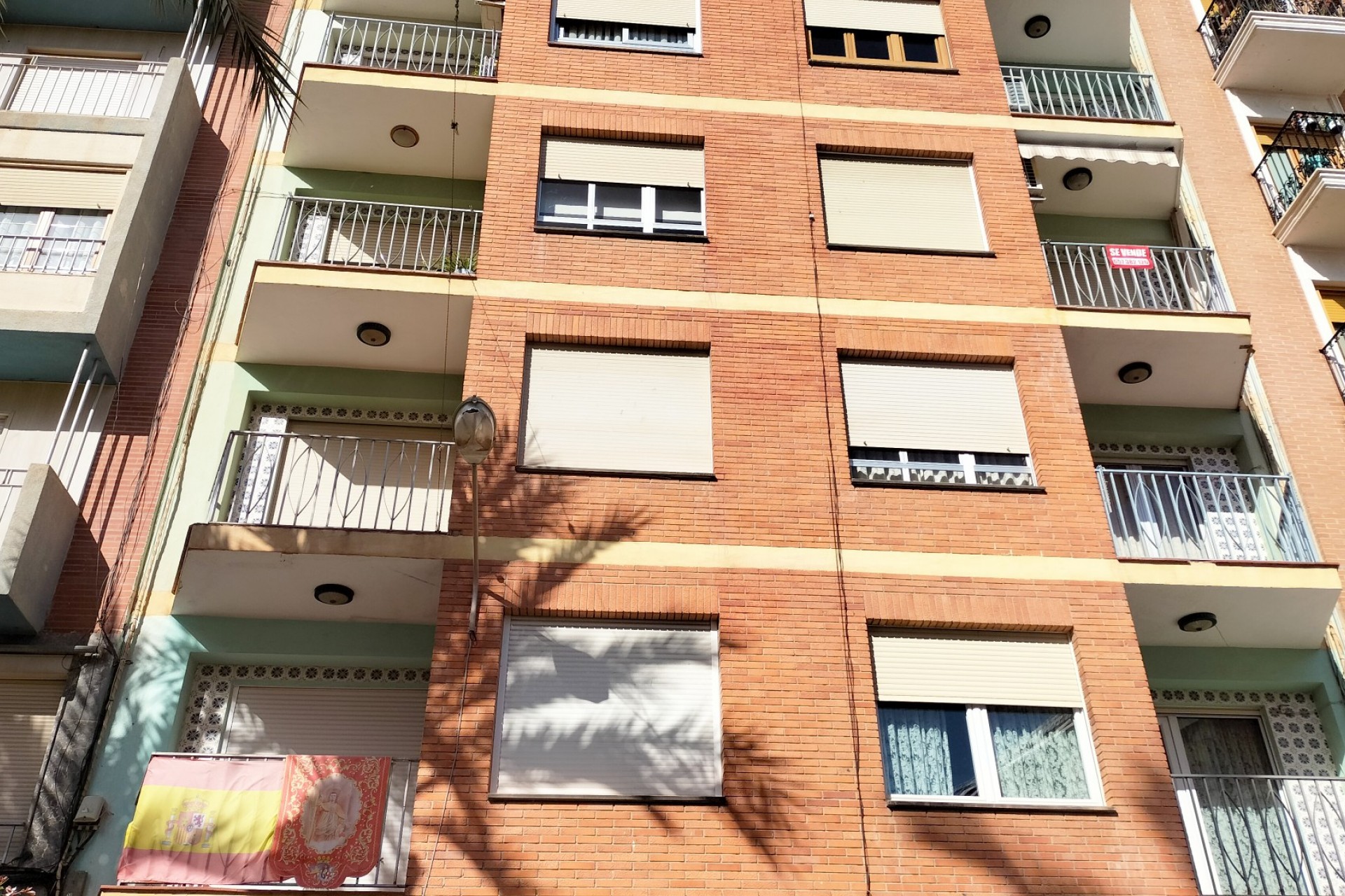 Reventa - Apartment -
Sax - Inland