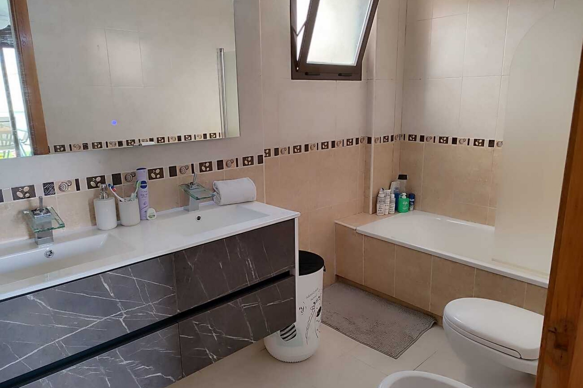 Reventa - Apartment -
Sucina - Inland