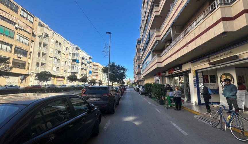 Reventa - Apartment -
Torrevieja - Acequion