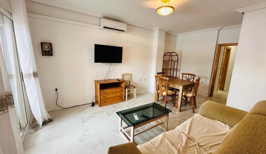 Reventa - Apartment -
Torrevieja - Acequion