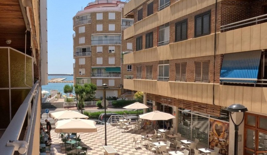 Reventa - Apartment -
Torrevieja - Acequion