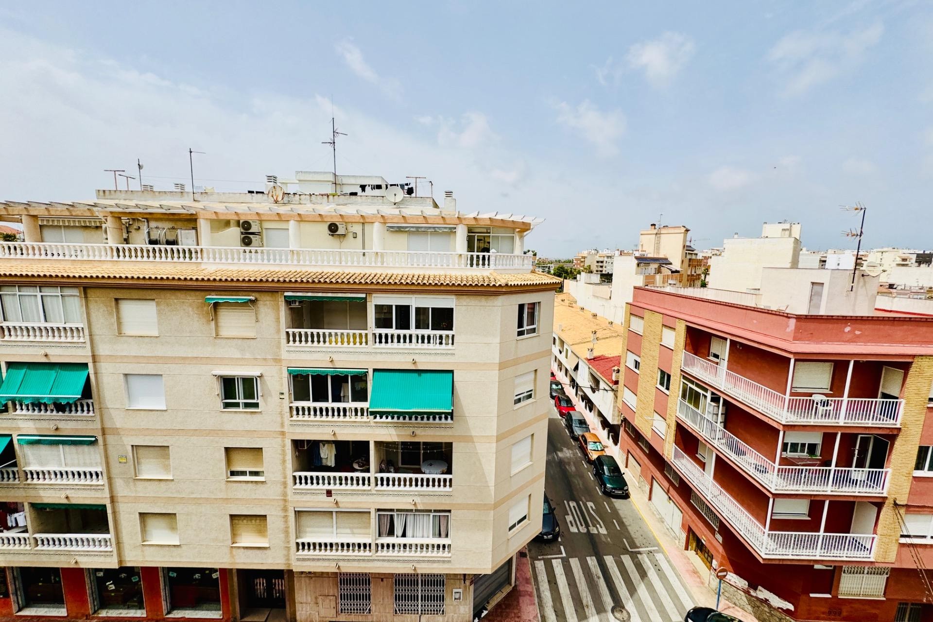 Reventa - Apartment -
Torrevieja - Acequion