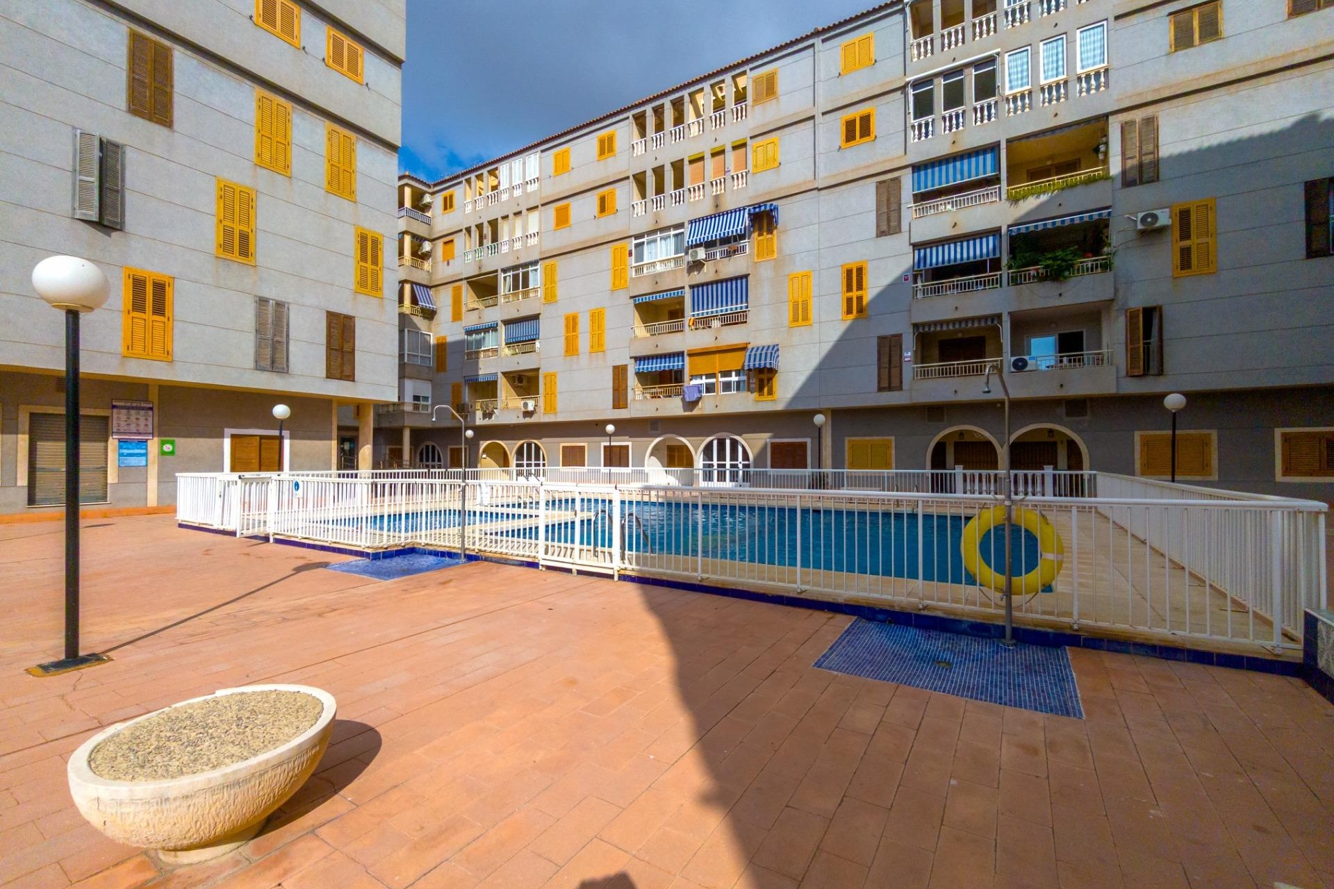 Reventa - Apartment -
Torrevieja - Acequion