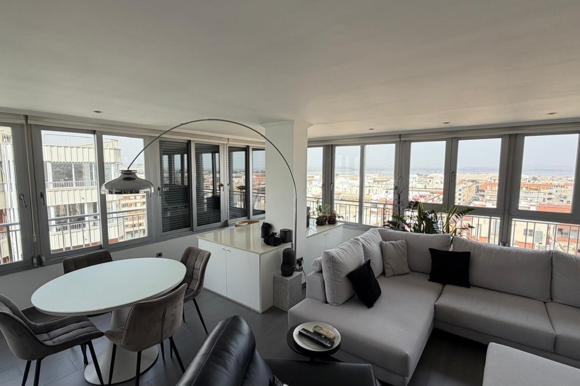 Reventa - Apartment -
Torrevieja - Acequion