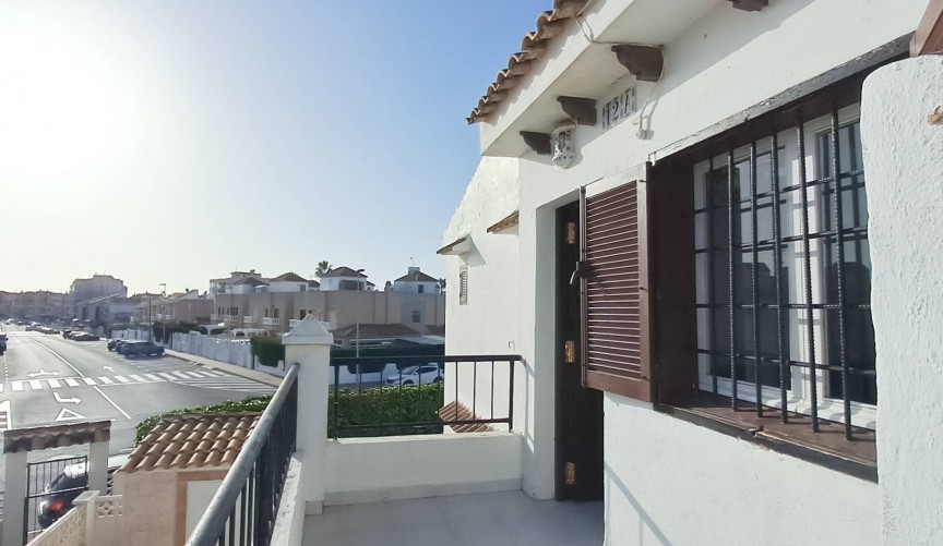 Reventa - Apartment -
Torrevieja - Aguas Nuevas 2