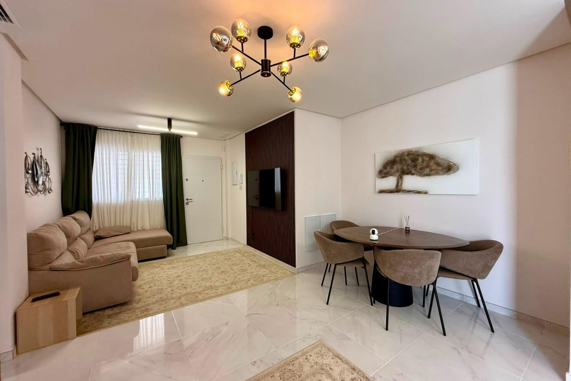 Reventa - Apartment -
Torrevieja - aguas nuevas