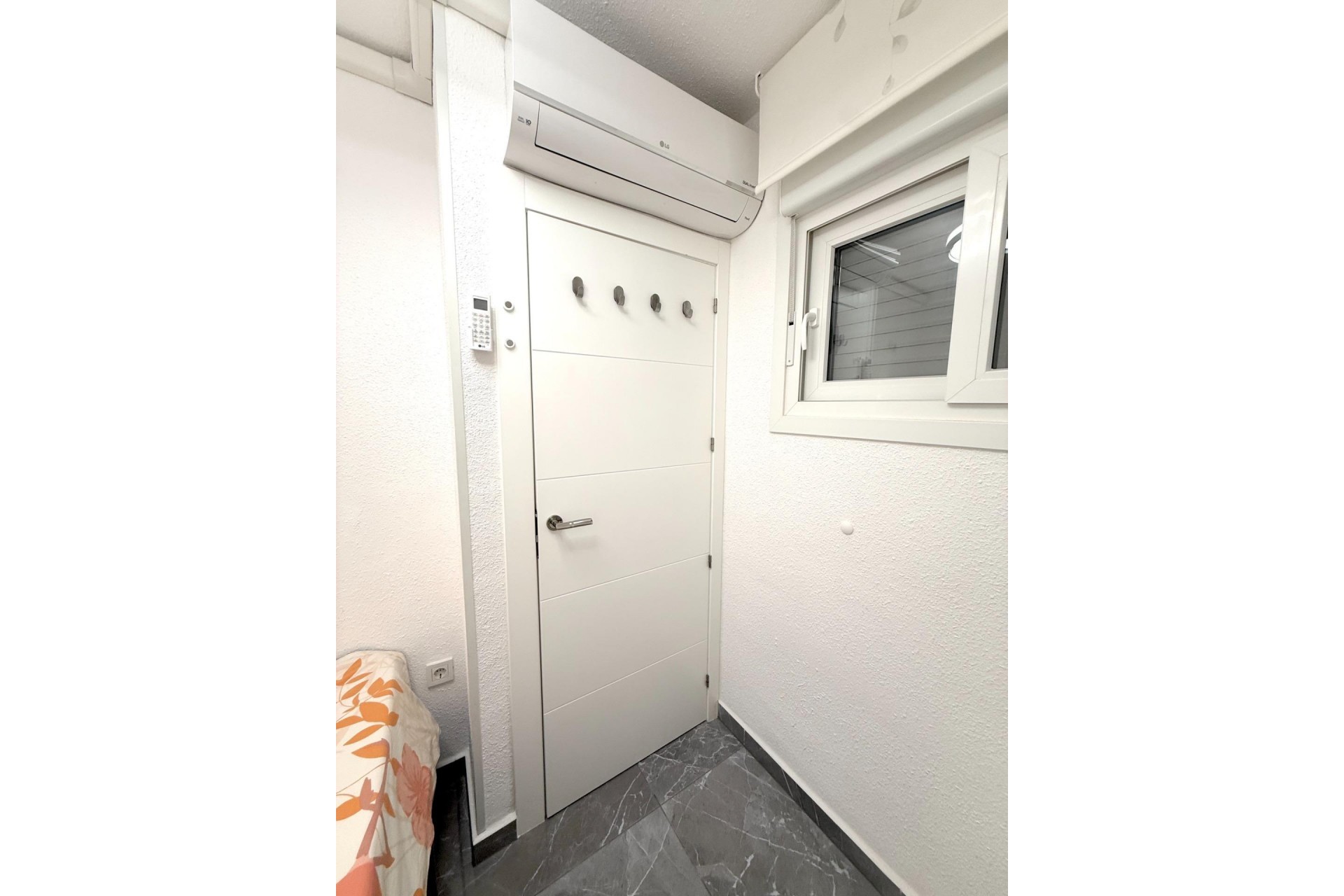 Reventa - Apartment -
Torrevieja - Cabo Cervera