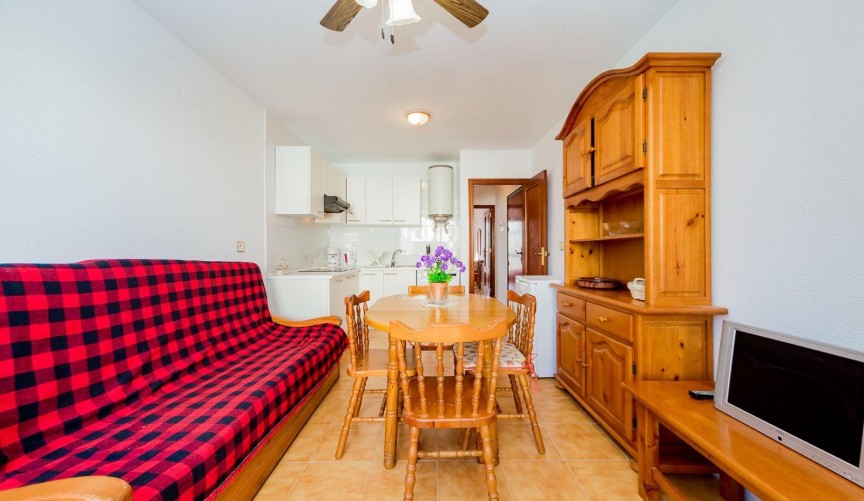 Reventa - Apartment -
Torrevieja - Calas Blanca