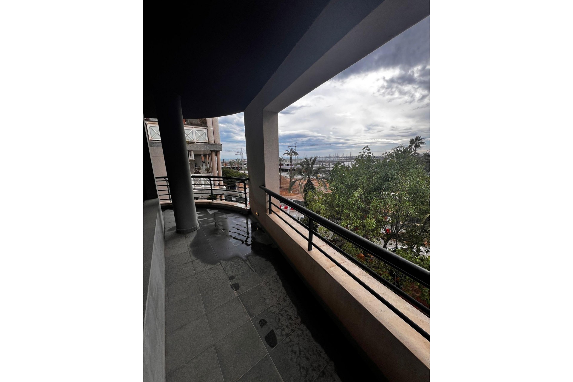 Reventa - Apartment -
Torrevieja - Centro - Muelle Pesquero