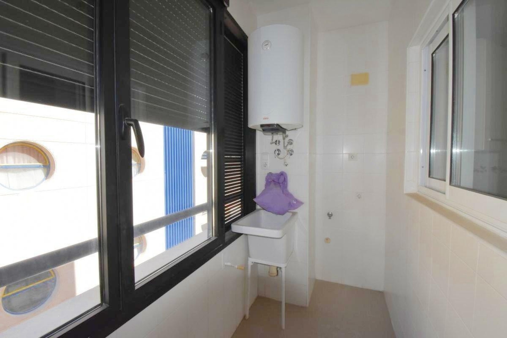 Reventa - Apartment -
Torrevieja - Centro - Muelle Pesquero