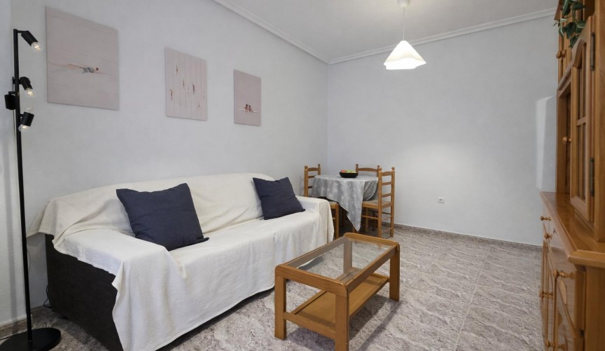 Reventa - Apartment -
Torrevieja - Centro - Muelle Pesquero