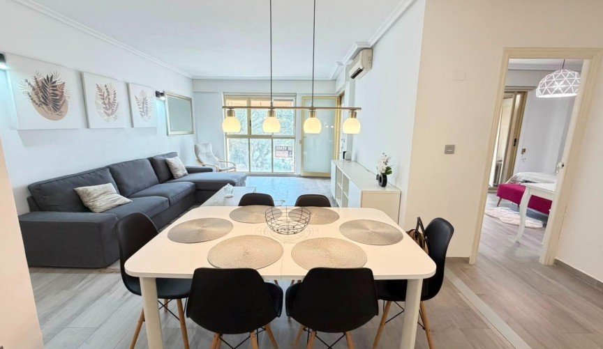 Reventa - Apartment -
Torrevieja - Centro - Muelle Pesquero