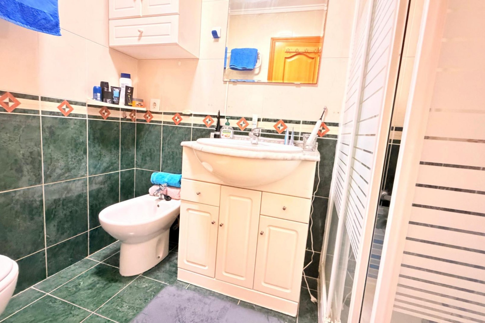 Reventa - Apartment -
Torrevieja - Centro - Muelle Pesquero