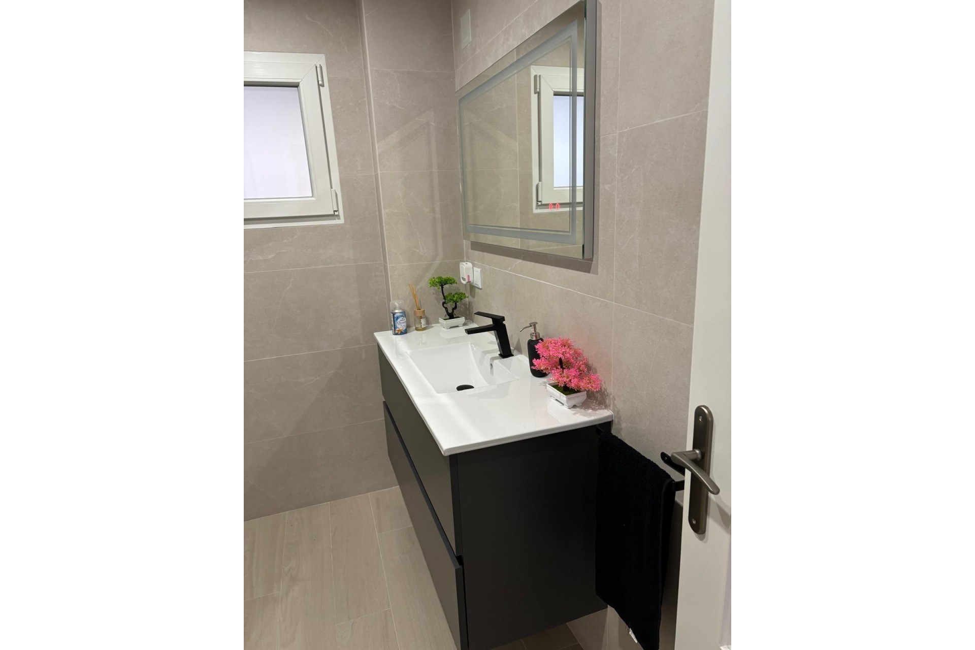 Reventa - Apartment -
Torrevieja - Centro