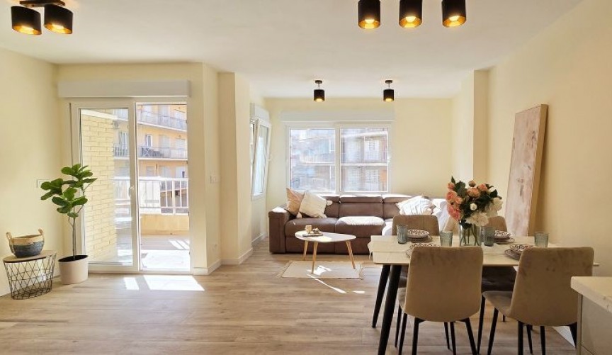 Reventa - Apartment -
Torrevieja - Centro