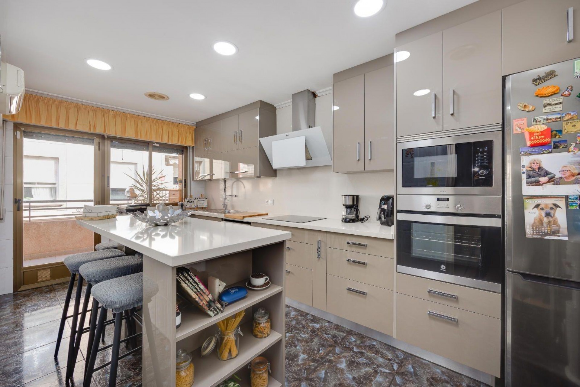 Reventa - Apartment -
Torrevieja - Centro