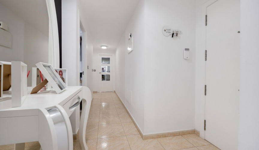 Reventa - Apartment -
Torrevieja - Centro