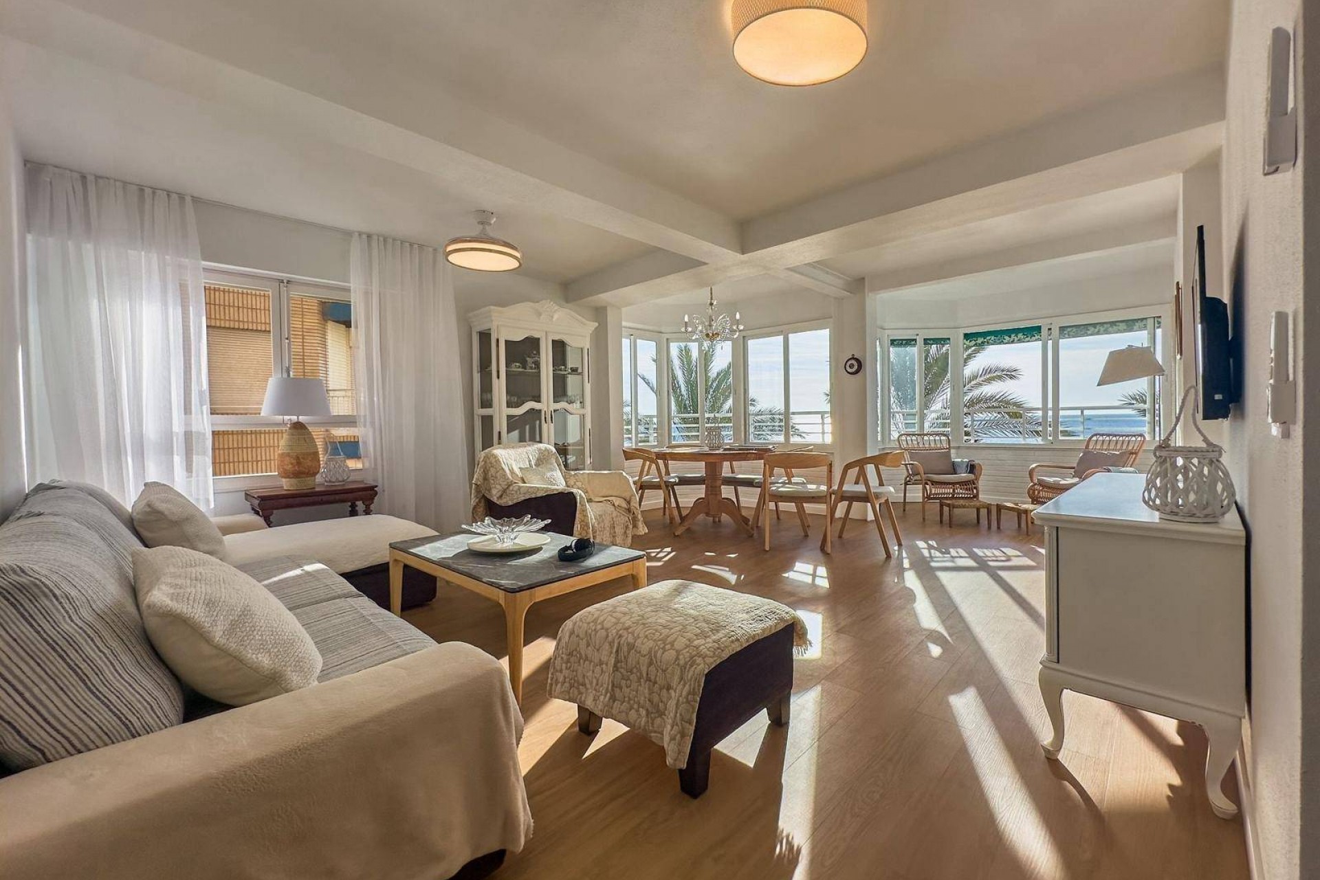 Reventa - Apartment -
Torrevieja - Centro