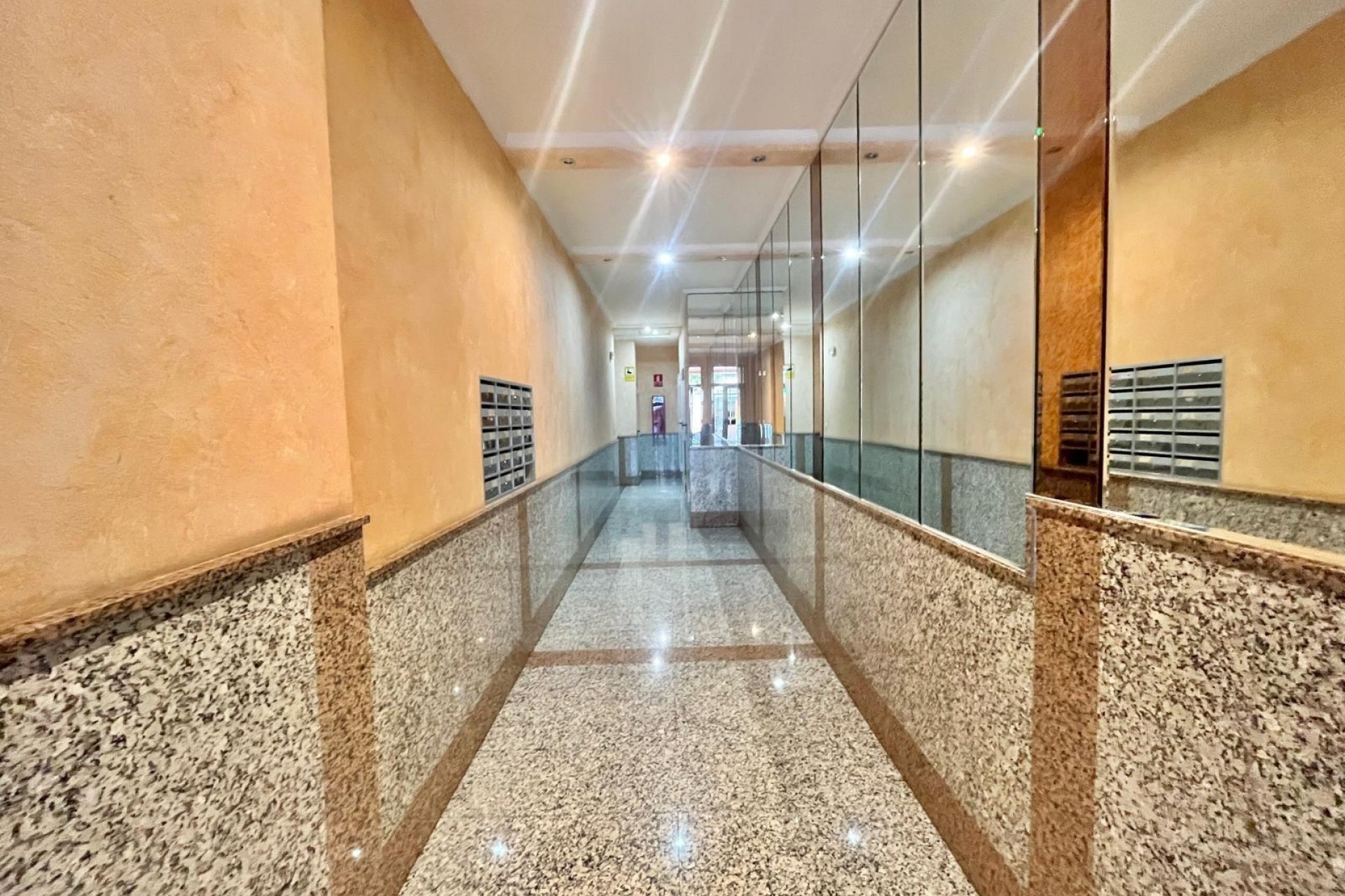 Reventa - Apartment -
Torrevieja - Centro