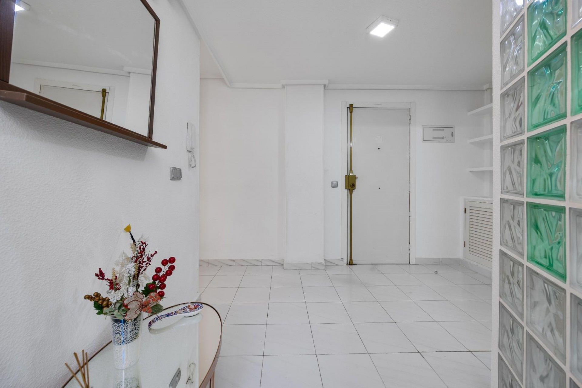 Reventa - Apartment -
Torrevieja - Centro