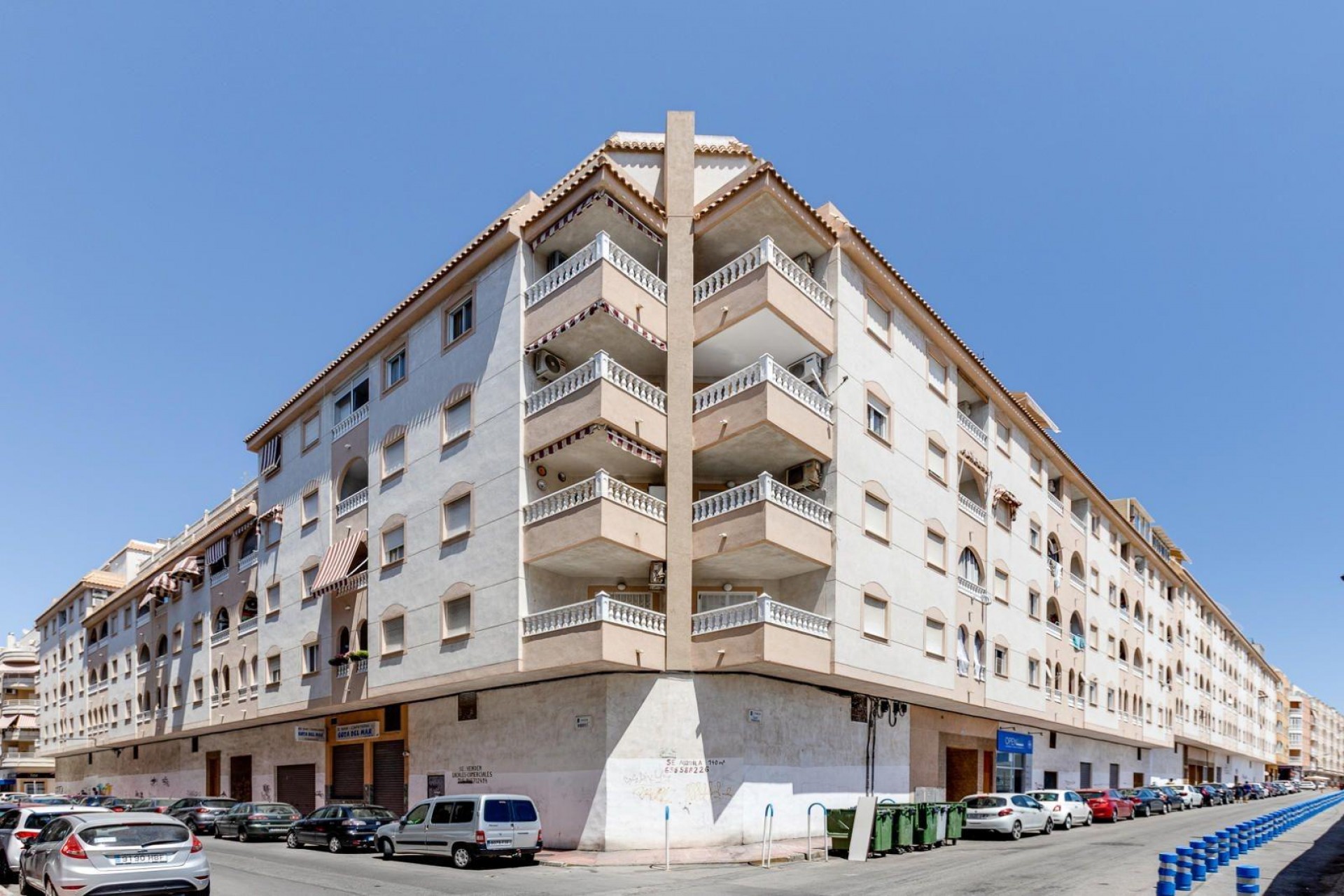 Reventa - Apartment -
Torrevieja - Centro