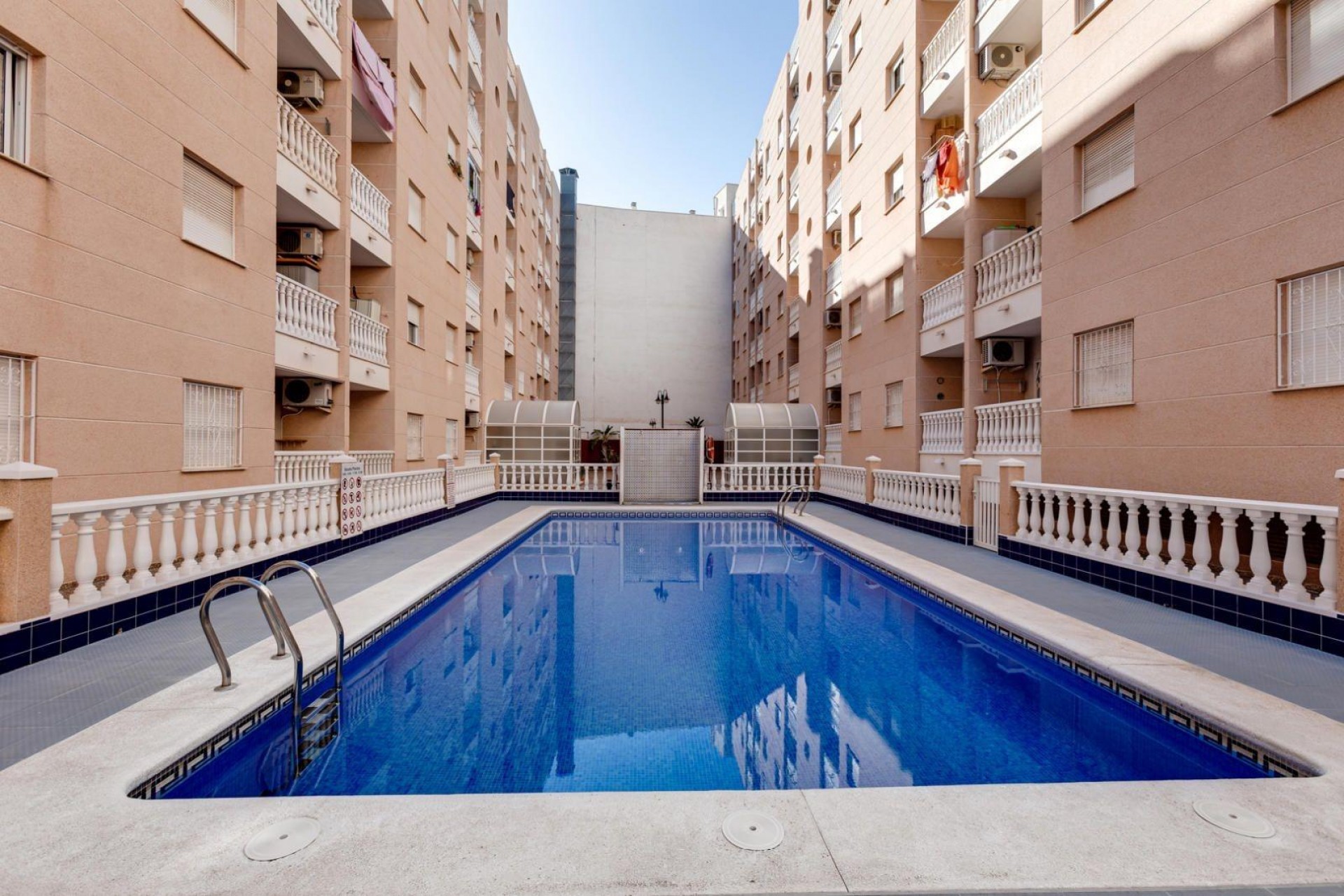 Reventa - Apartment -
Torrevieja - Centro