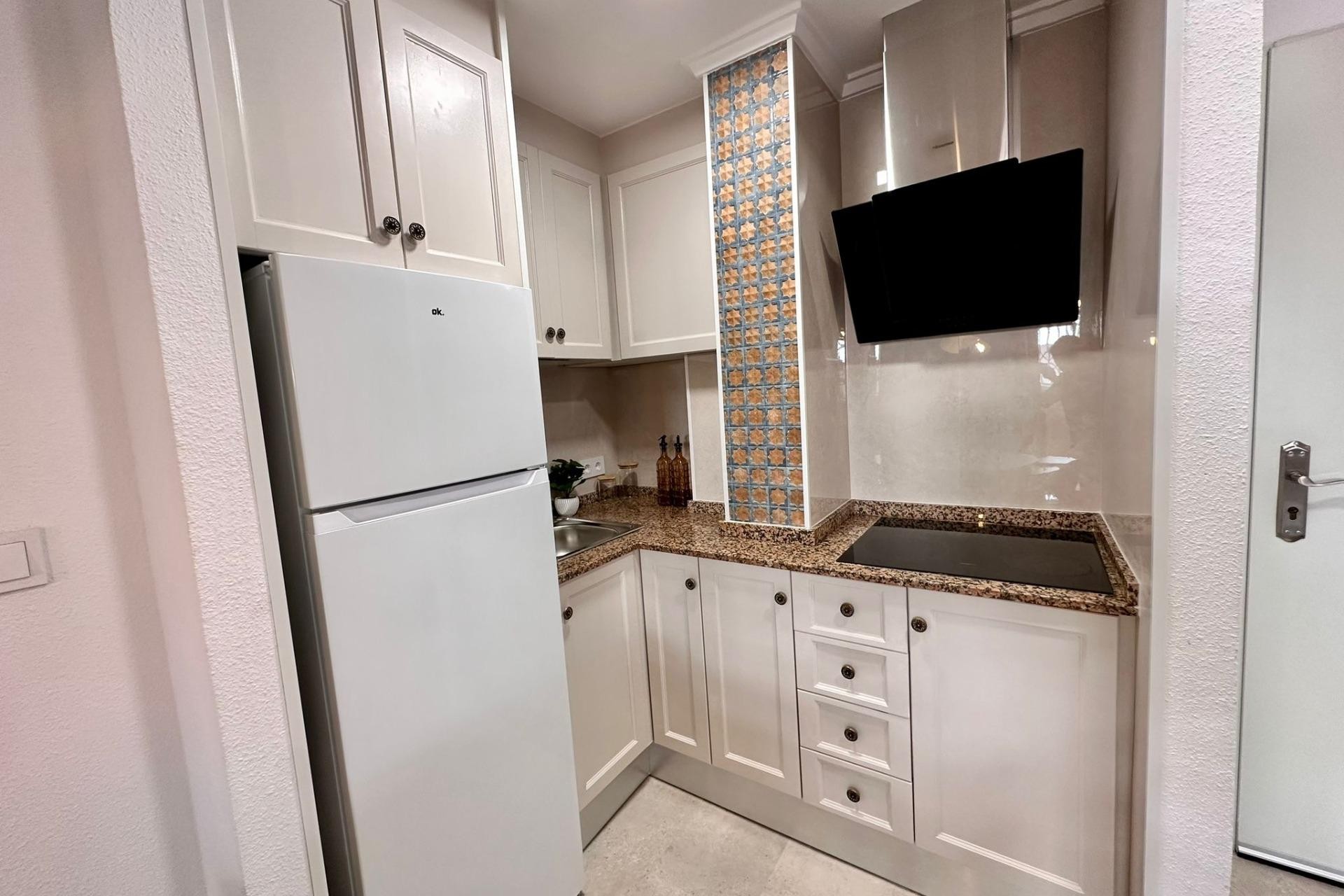 Reventa - Apartment -
Torrevieja - Centro