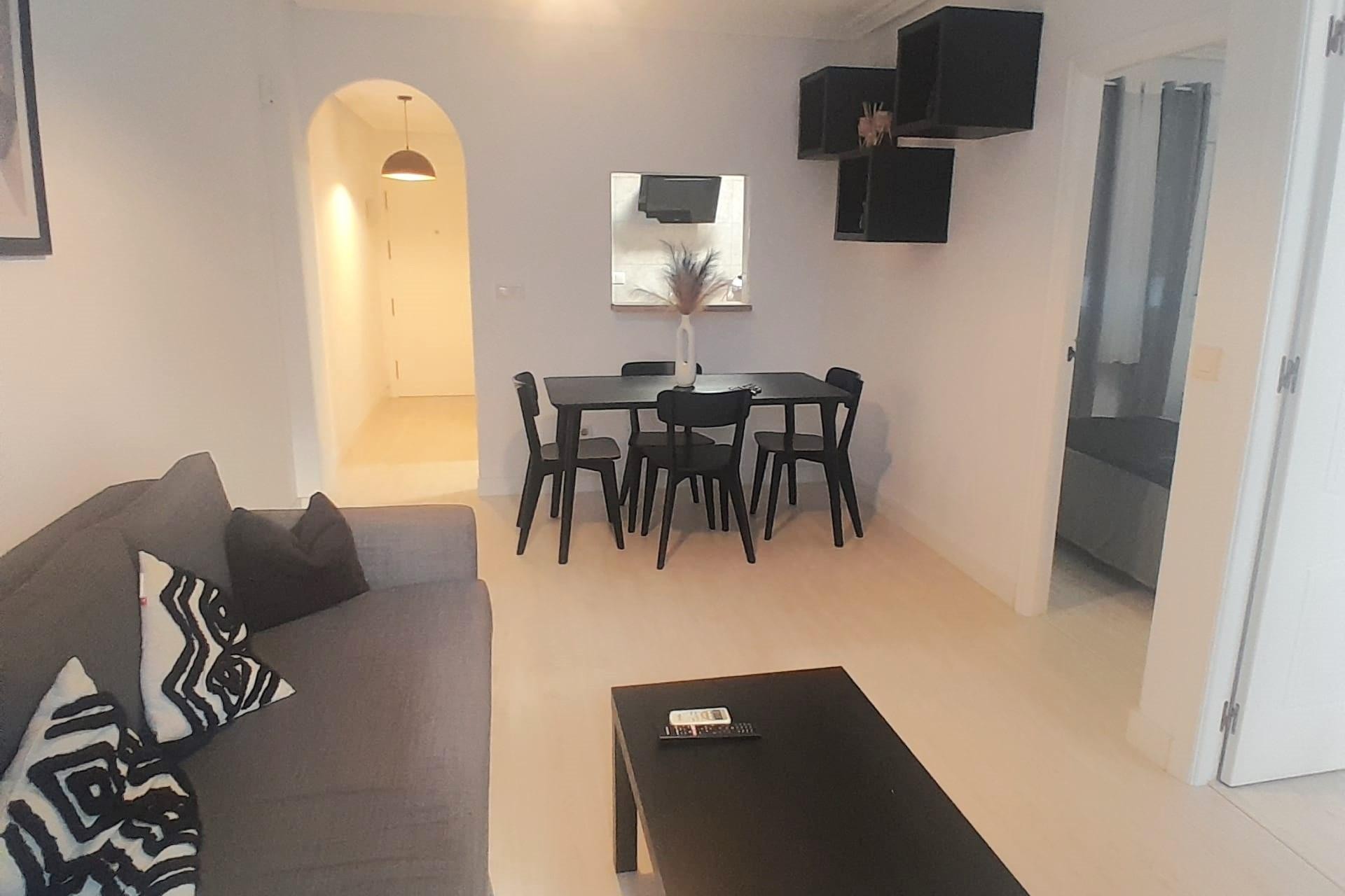 Reventa - Apartment -
Torrevieja - Centro