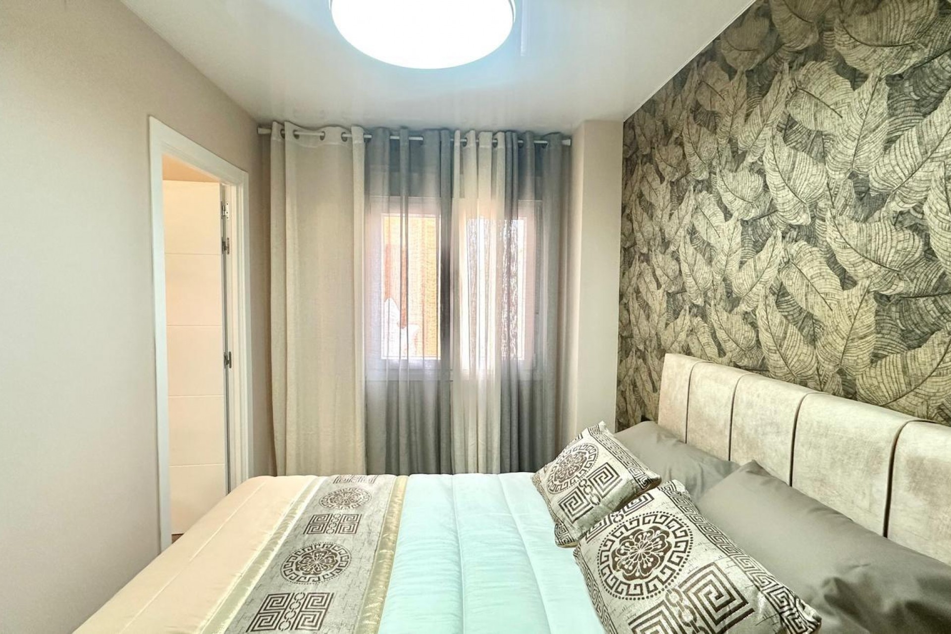 Reventa - Apartment -
Torrevieja - Centro