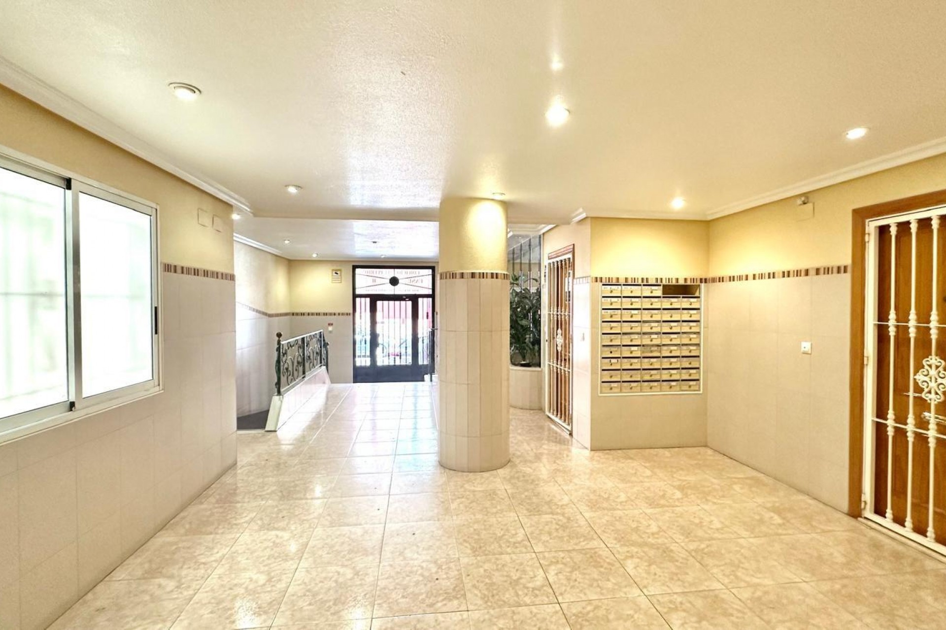 Reventa - Apartment -
Torrevieja - Centro