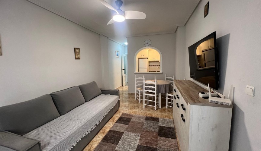 Reventa - Apartment -
Torrevieja - Centro