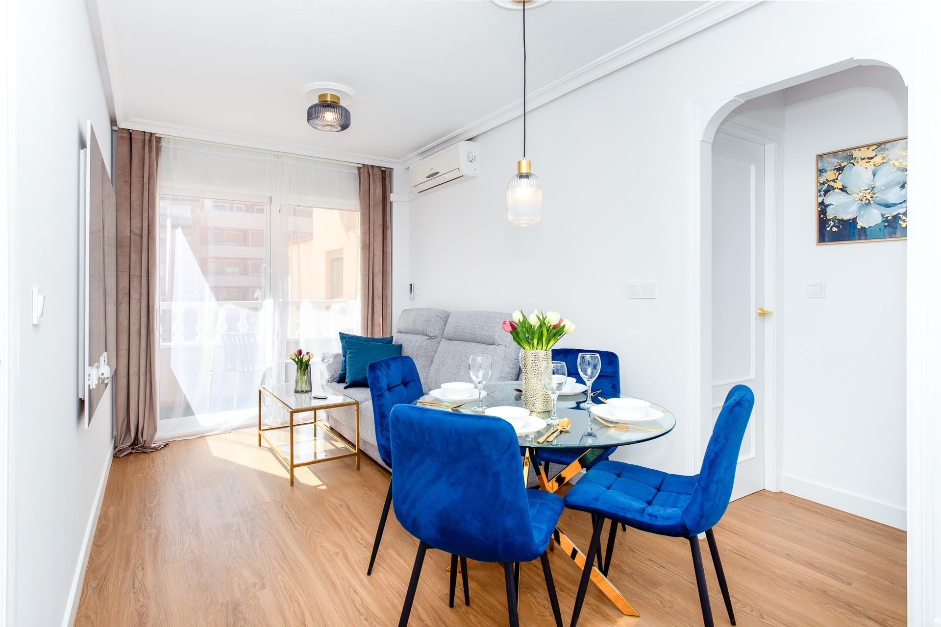 Reventa - Apartment -
Torrevieja - Centro