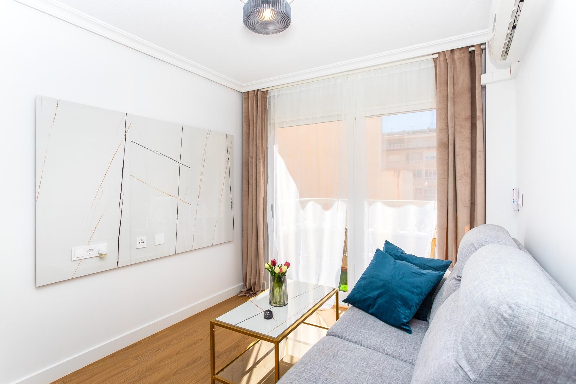 Reventa - Apartment -
Torrevieja - Centro