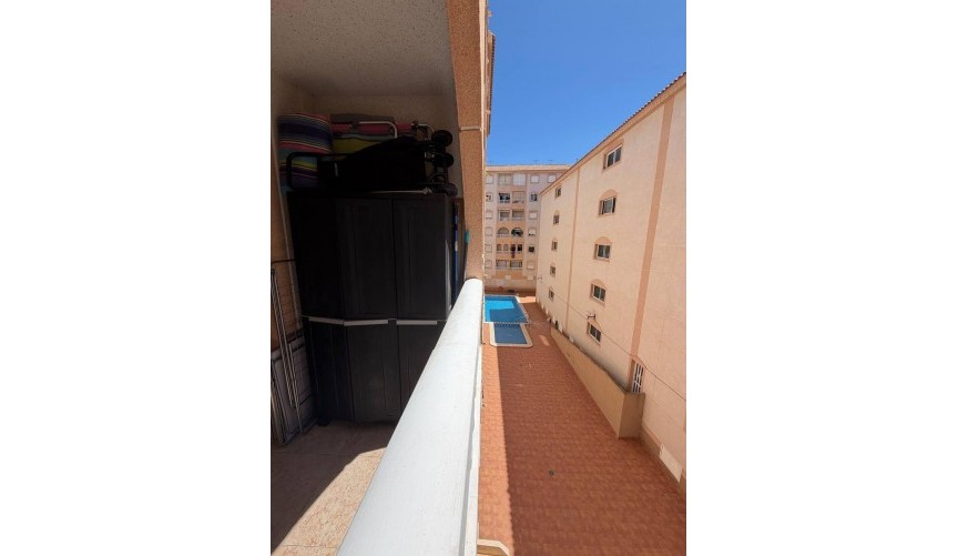 Reventa - Apartment -
Torrevieja - Centro