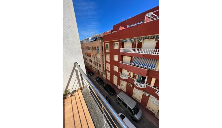 Reventa - Apartment -
Torrevieja - Centro