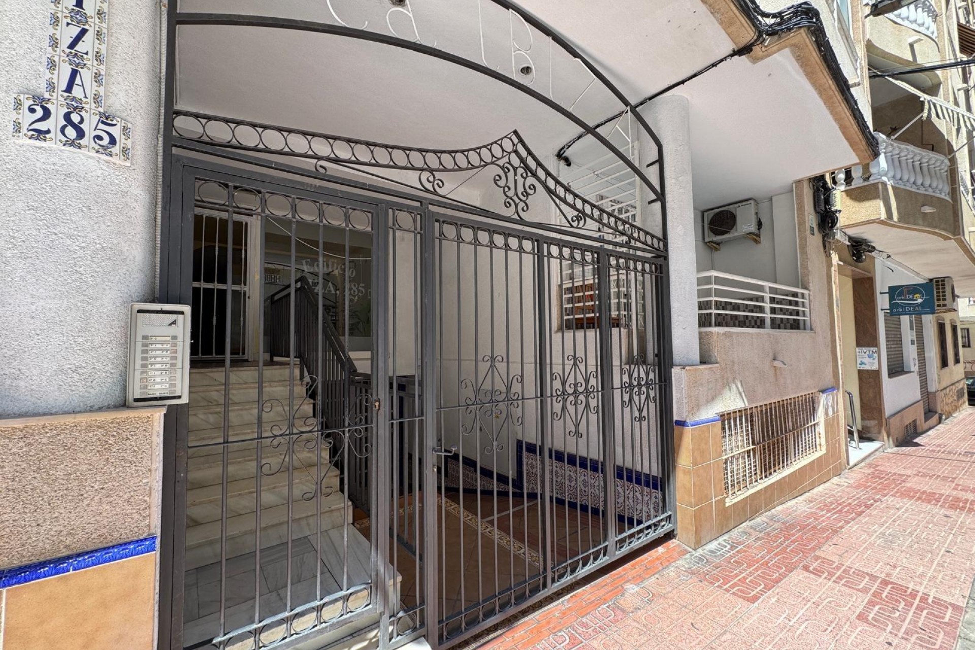 Reventa - Apartment -
Torrevieja - Centro
