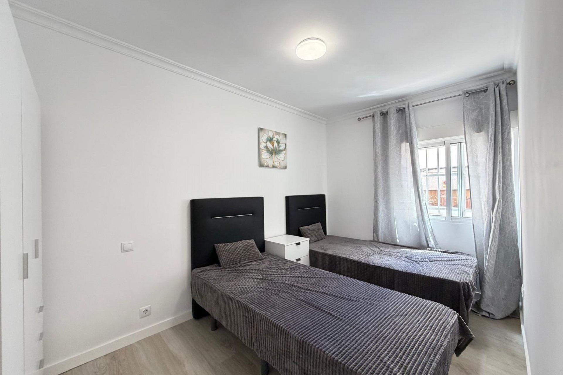 Reventa - Apartment -
Torrevieja - Centro